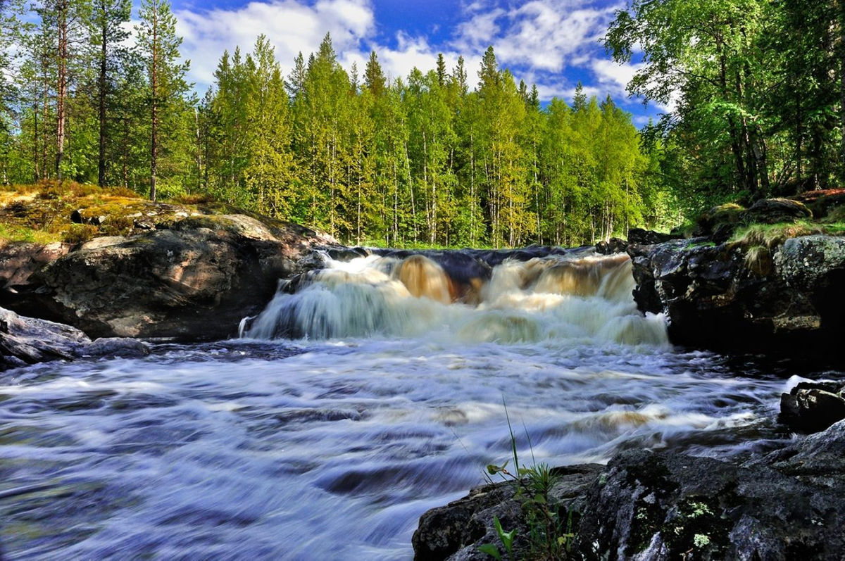 по северной реке