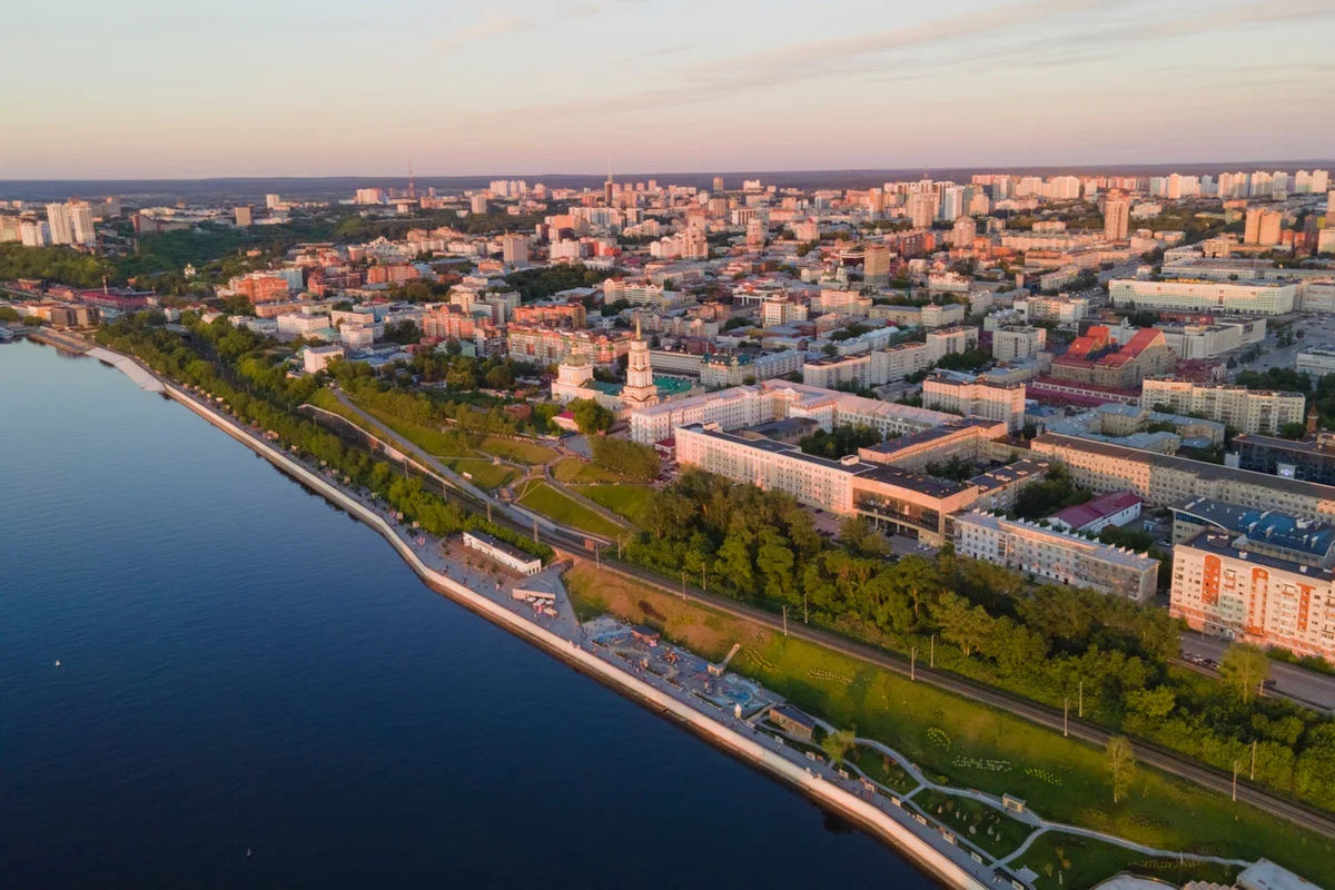 Пермь красивые места. Пермские достопримечательности. Пермь достопримечательности города. Пермь обзорная экскурсия по городу фото.