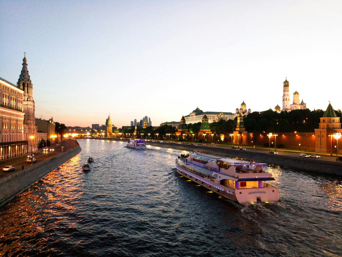 Туры в Москву из Нижнего Новгорода 2024, цены на экскурсионный отдых |  Большая Страна