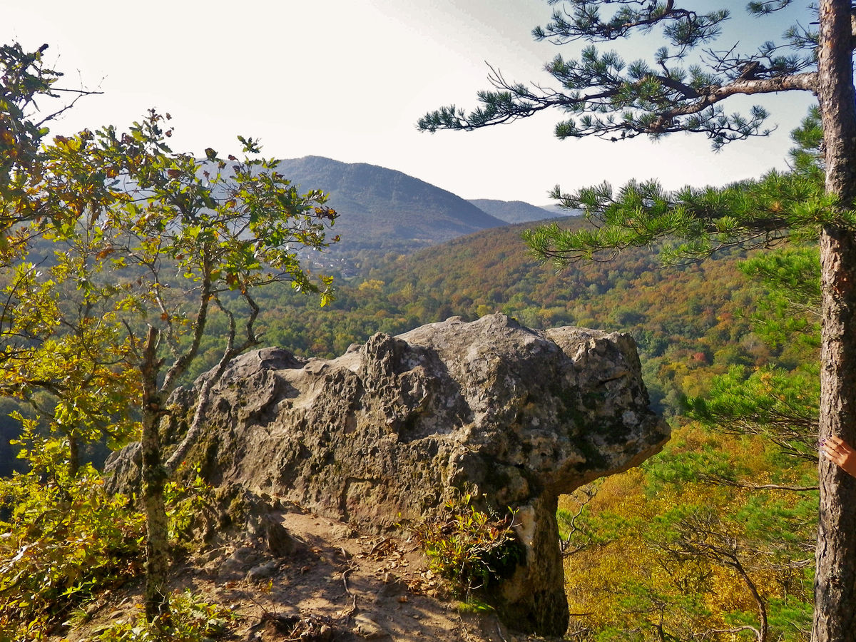 Красные скалы Планческая щель