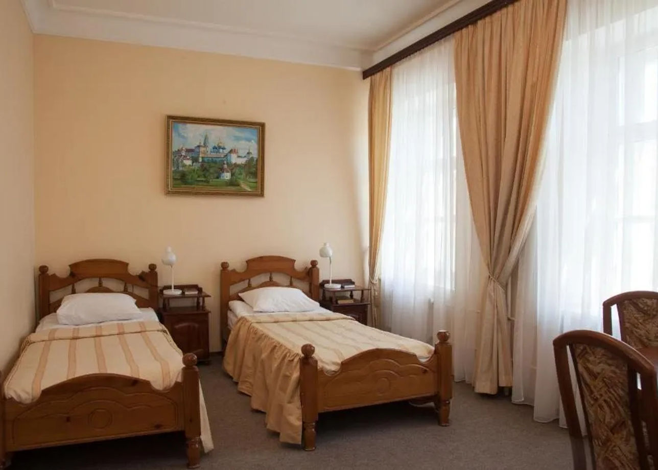 Отель «Старая гостиница Лавры» 3*, г. Сергиев Посад