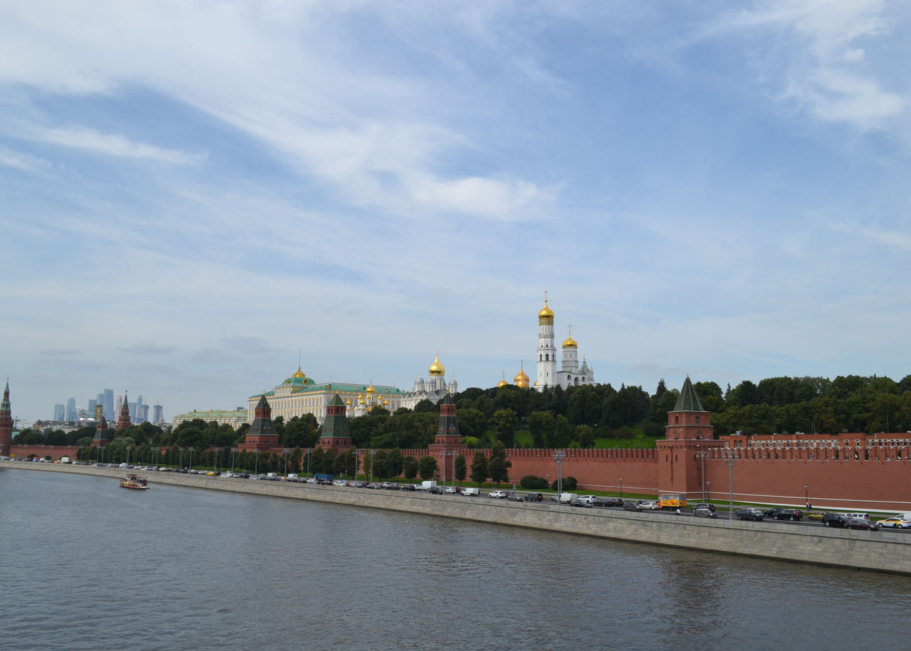 Суббота. Обзорная экскурсия по Москве