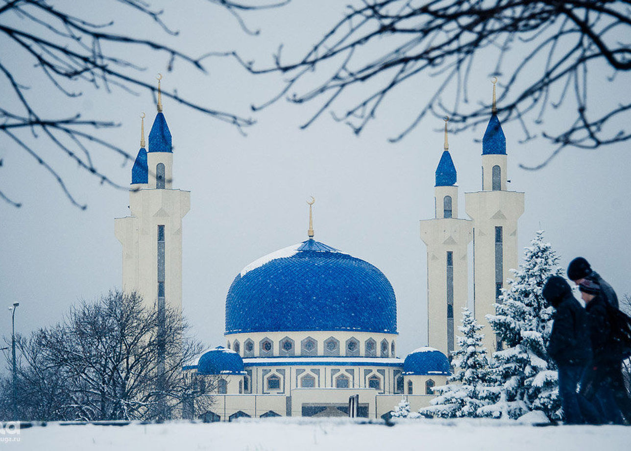 Соборная мечеть Майкоп зимой