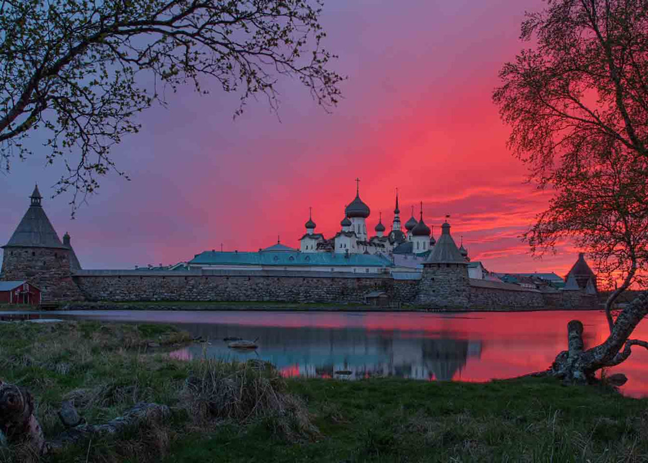 Соловецкий монастырь Соловецкие острова. Соловецкие острова Спасо-Преображенский Соловецкий монастырь. Соловецкий монастырь природа. Соловецкий монастырь Архангельская область.