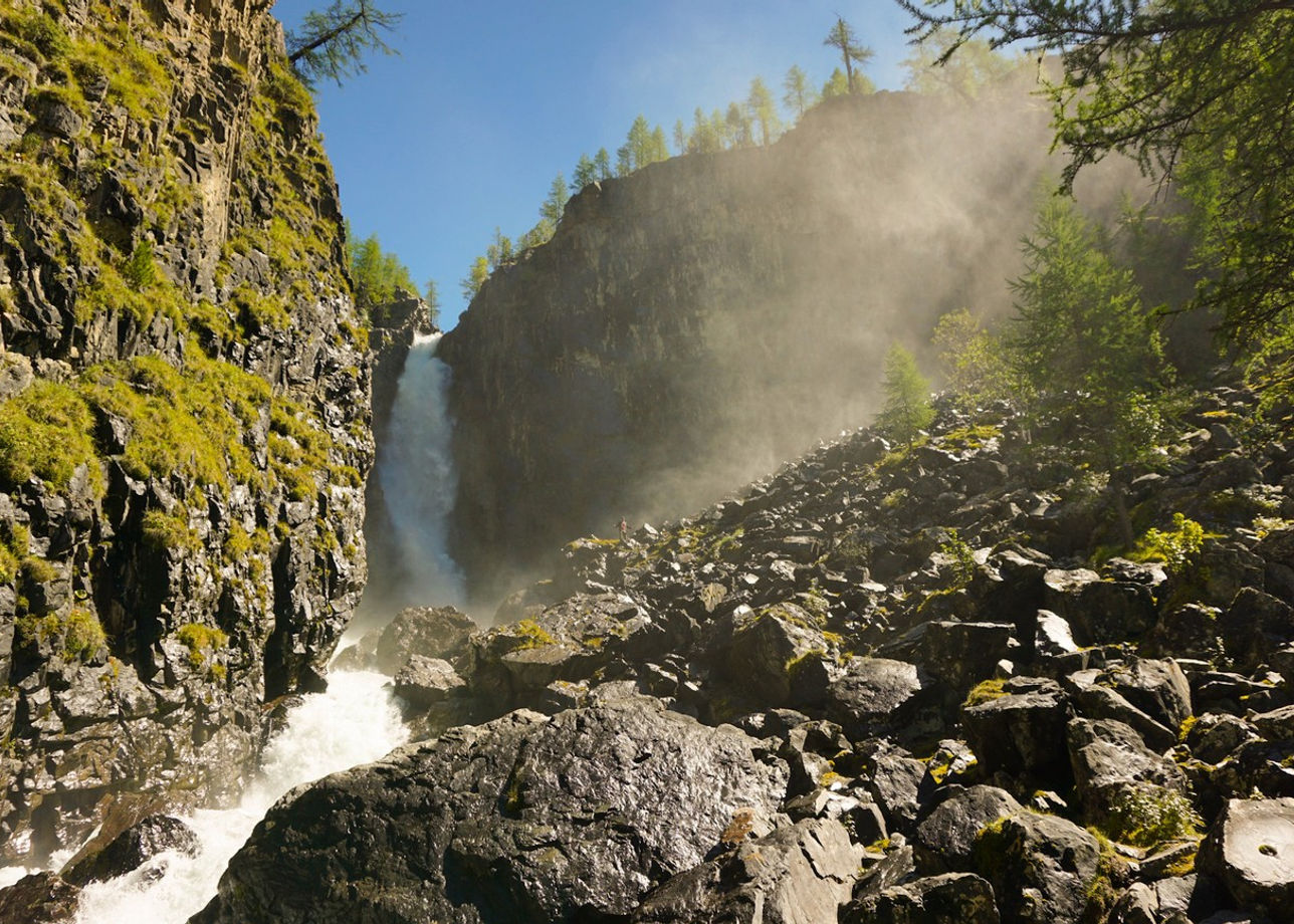 Водопад Текелю
