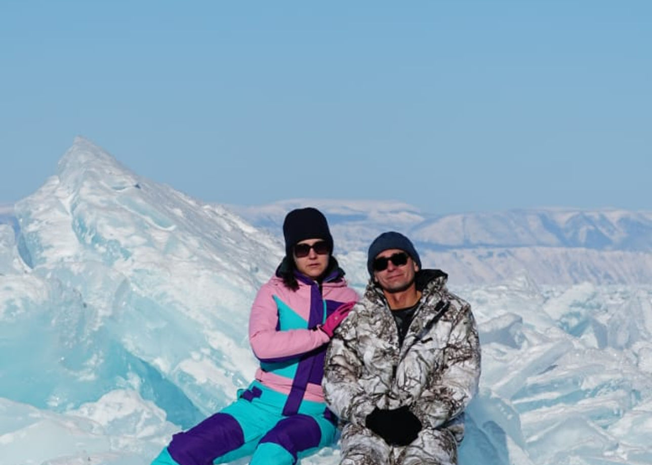 Тур 1-4 февраля. Зимний Байкал завораживает своими пейзажами. Ледяные пещеры, торосы, да и лед восхищают своим разнообразием!