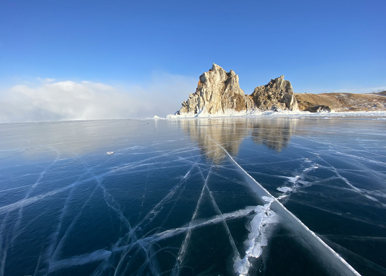 Километры Байкальского льда