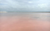 Поющие барханы, розовое озеро и «горящий» родник