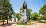 Переезд в поселок Листвянка. Посещение музея Байкала
