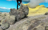 Фумарольное поле вулкана Менделеева и термальные источники вулкана Менделеева