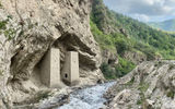 Аргунское ущелье. Архитектура горной Чечни, некрополь Цой-Педе. Маки
