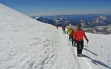 Подъем на горный приют (3800 м). Высотная акклиматизация на 4200-4400 метров