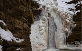 Водопады Руфабго и пещера Сквозная