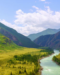 Реки России, которые очаруют своей красотой: топ самых живописных мест для сплавов