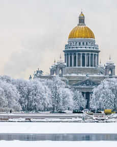Чем удивит Ленобласть и Петербург: ярмарки и фестивали, пышки и корюшка, погода и новые локации
