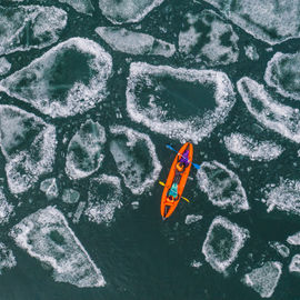 Майский лёд. Авторское приключение премиум-класса на Байкале