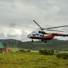 Вертолетная экскурсия к вулкану Хангар и Тимоновские горячие источники