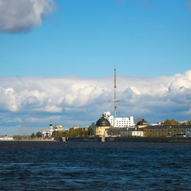 Белое море, Северная Двина и обитаемые острова