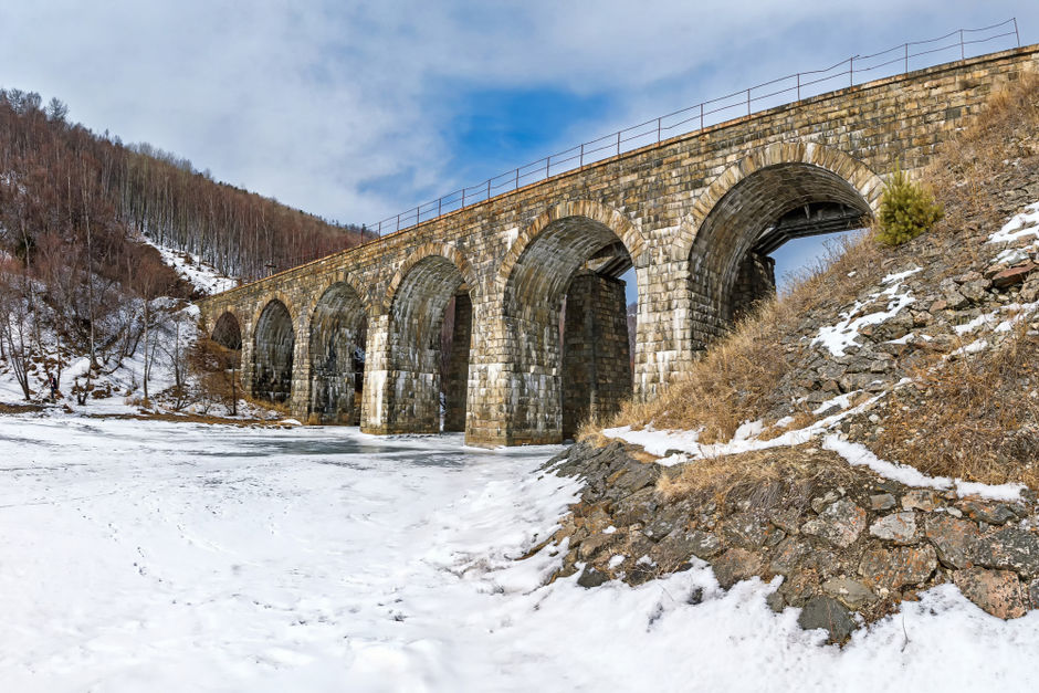 Мост Кругобайкальской железной дороги