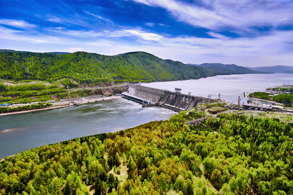 Вид на Красноярскую ГЭС