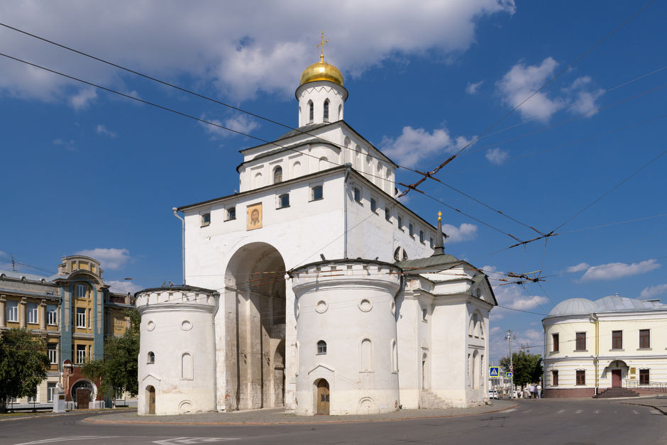 Знаменитые Золотые ворота во Владимире